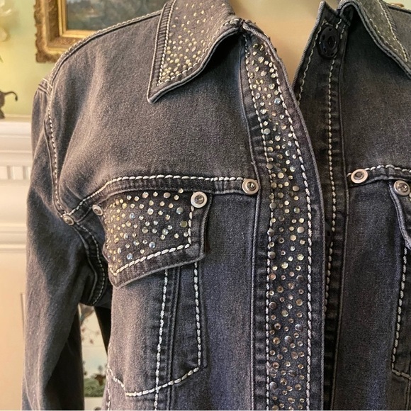 Diane Gilman rhinestone jeans jacket in midnight blue. Fun garment for you. - Picture 3 of 6
